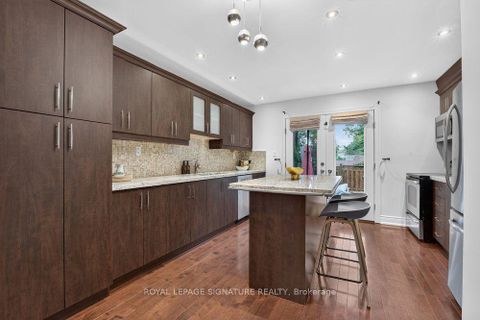 Photo 10 at 281B Glebemount Avenue, East York, Toronto