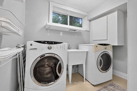 Photo 34 at 281B Glebemount Avenue, East York, Toronto