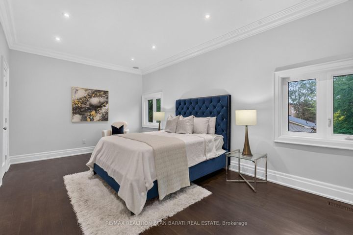Photo 36 at 10 Bayberry Crescent, Bayview Village, Toronto