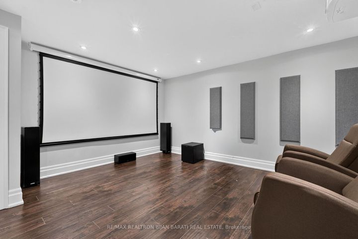 Photo 42 at 10 Bayberry Crescent, Bayview Village, Toronto
