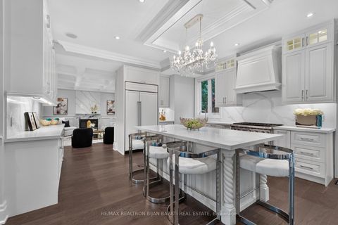 Photo 14 at 10 Bayberry Crescent, Bayview Village, Toronto
