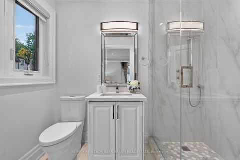 Photo 37 at 10 Bayberry Crescent, Bayview Village, Toronto