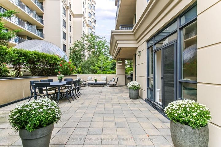 Photo 14 at 203B - 660 Sheppard Avenue E, Bayview Village, Toronto