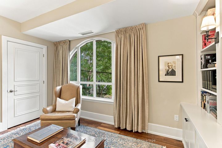 Photo 15 at 203B - 660 Sheppard Avenue E, Bayview Village, Toronto