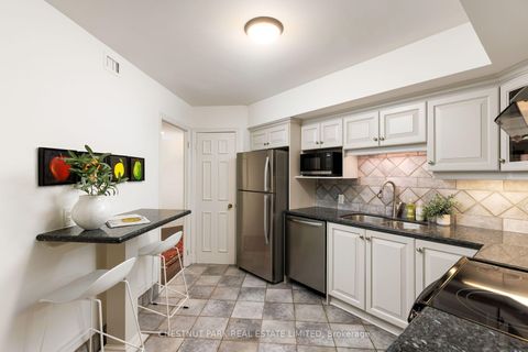 Photo 10 at 516 - 1177 Yonge Street, Moore Park, Toronto
