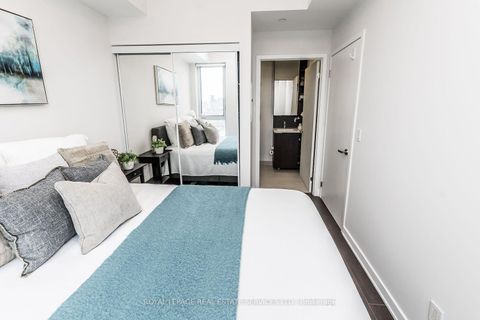 Photo 12 at 2708 - 55 Regent Park Boulevard, Regent Park, Toronto