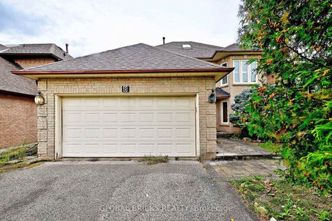 Photo 0 at 8 Elmsley Drive, Observatory, Richmond Hill