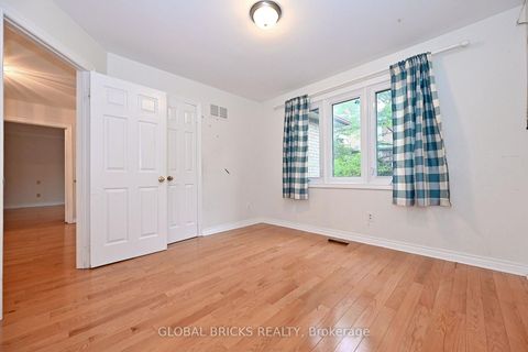 Photo 34 at 8 Elmsley Drive, Observatory, Richmond Hill