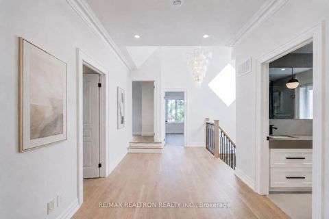 Photo 24 at 225 Olive Avenue S, Willowdale East, Toronto