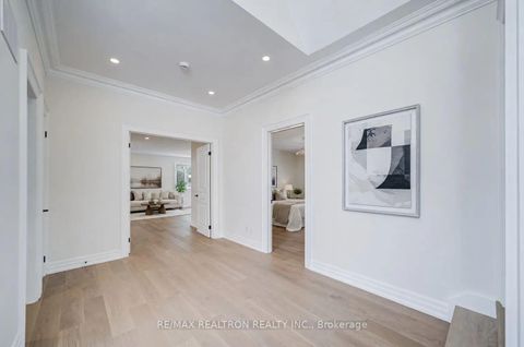 Photo 25 at 225 Olive Avenue S, Willowdale East, Toronto