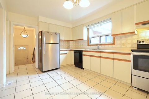 Photo 7 at 334 Rimilton Avenue, Alderwood, Toronto