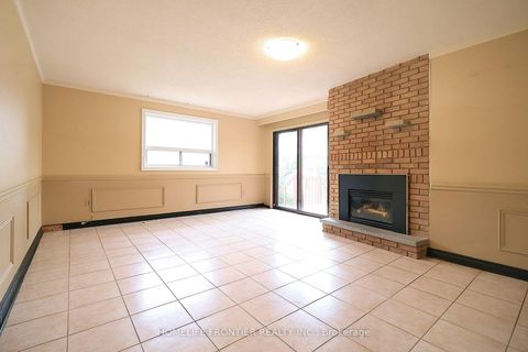 Photo 8 at 334 Rimilton Avenue, Alderwood, Toronto