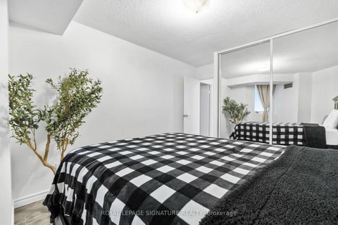 Photo 18 at 607 - 238 Albion Road, Old Rexdale, Toronto