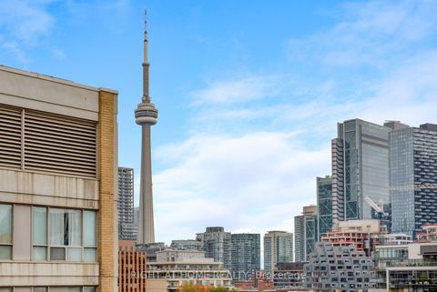 Photo 7 at 805 - 533 Richmond Street W, Waterfront Communities C1, Toronto