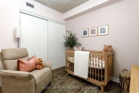 Photo 20 at 805 - 533 Richmond Street W, Waterfront Communities C1, Toronto