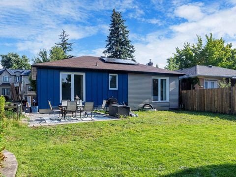 Photo 39 at 100 Rockport Crescent, Crosby, Richmond Hill