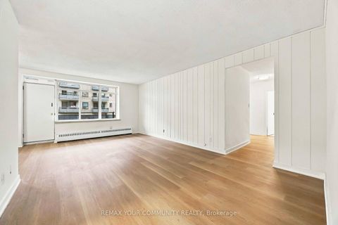 Photo 4 at 206 - 825 Kennedy Road, Ionview, Toronto