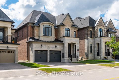 Photo 1 at 33 Pine Heights Drive, Vellore Village, Vaughan