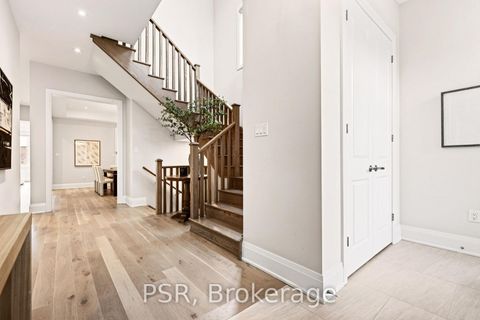 Photo 2 at 33 Pine Heights Drive, Vellore Village, Vaughan