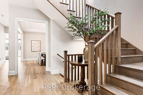 Photo 5 at 33 Pine Heights Drive, Vellore Village, Vaughan
