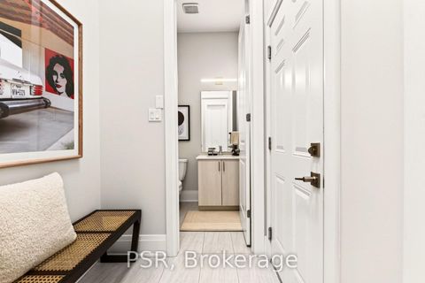 Photo 10 at 33 Pine Heights Drive, Vellore Village, Vaughan