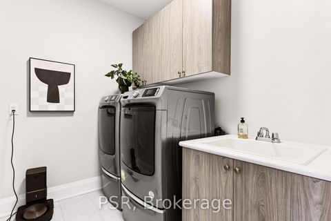 Photo 33 at 33 Pine Heights Drive, Vellore Village, Vaughan