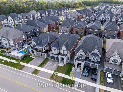 Photo 46 at 33 Pine Heights Drive, Vellore Village, Vaughan