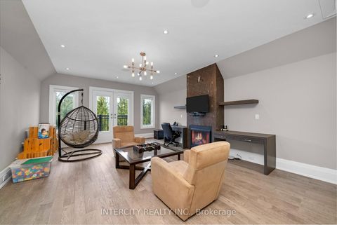 Photo 30 at 34 Rosebud Court, Kleinburg, Vaughan