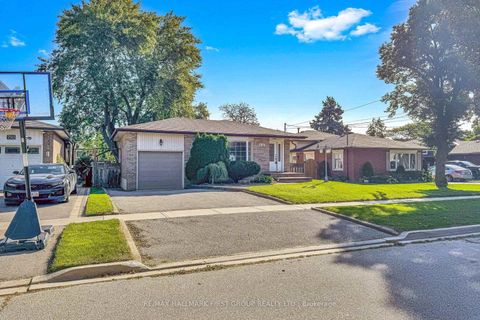 Photo 1 at 789 Hillcrest Road, West Shore, Pickering