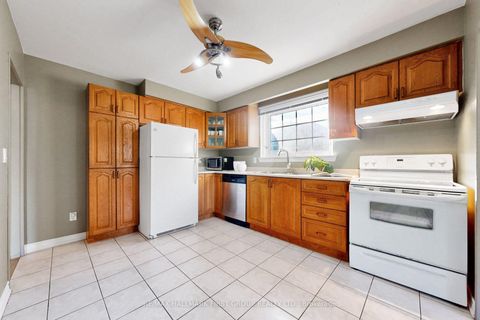 Photo 8 at 789 Hillcrest Road, West Shore, Pickering