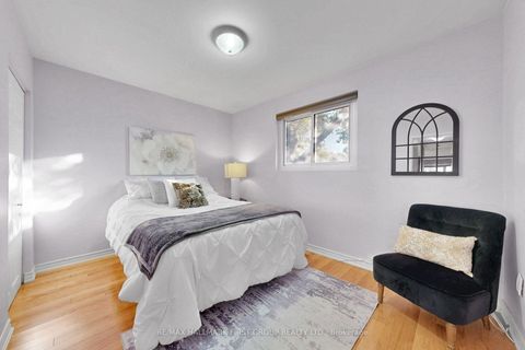 Photo 14 at 789 Hillcrest Road, West Shore, Pickering