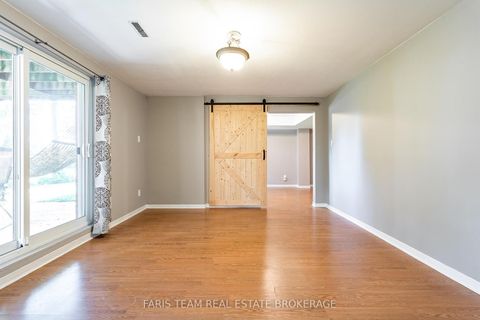 Photo 32 at 1 Susan Place, Sunnidale, Barrie