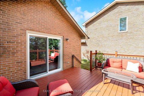 Photo 37 at 1 Susan Place, Sunnidale, Barrie