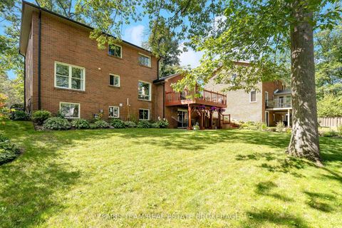 Photo 43 at 1 Susan Place, Sunnidale, Barrie