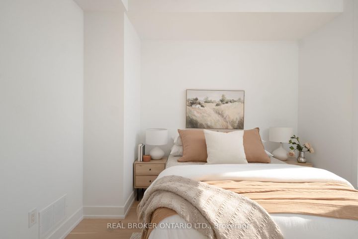 Photo 14 at 62A Perth Avenue, Dufferin Grove, Toronto