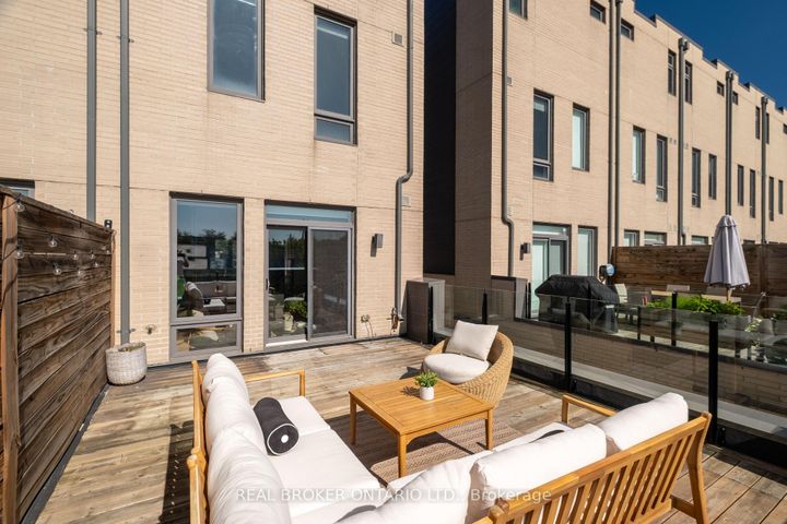 Photo 32 at 62A Perth Avenue, Dufferin Grove, Toronto