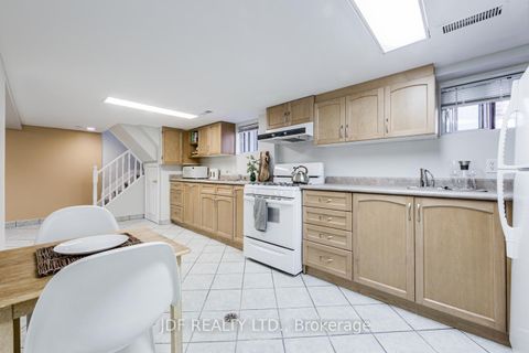 Photo 27 at 313 Vaughan Road, Cedarvale, Toronto