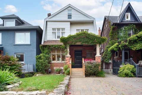 Photo 1 at 136 Arlington Avenue, Cedarvale, Toronto