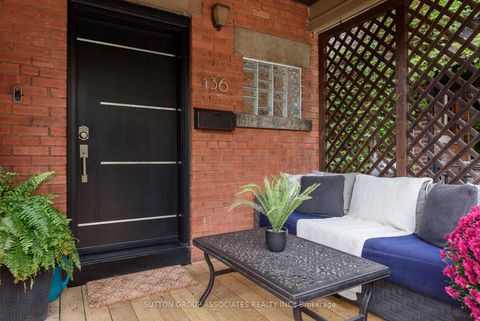 Photo 2 at 136 Arlington Avenue, Cedarvale, Toronto