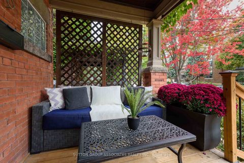 Photo 3 at 136 Arlington Avenue, Cedarvale, Toronto