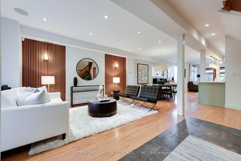 Photo 5 at 136 Arlington Avenue, Cedarvale, Toronto