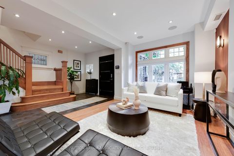 Photo 9 at 136 Arlington Avenue, Cedarvale, Toronto