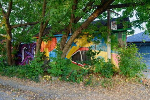 Photo 46 at 136 Arlington Avenue, Cedarvale, Toronto