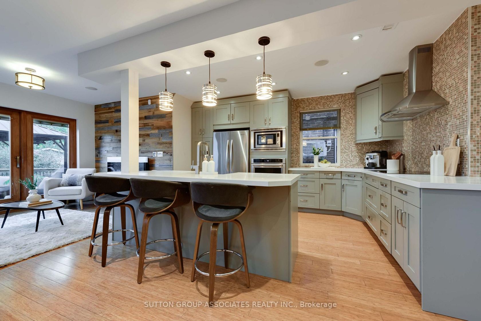 136 Arlington Avenue, Cedarvale, Toronto 