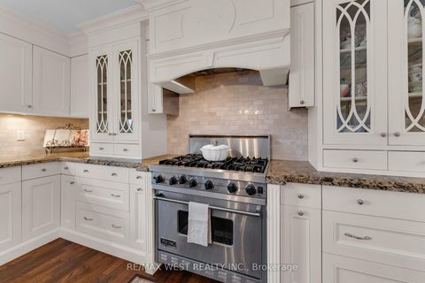 Photo 8 at 93 Fern Valley Crescent, Oak Ridges, Richmond Hill