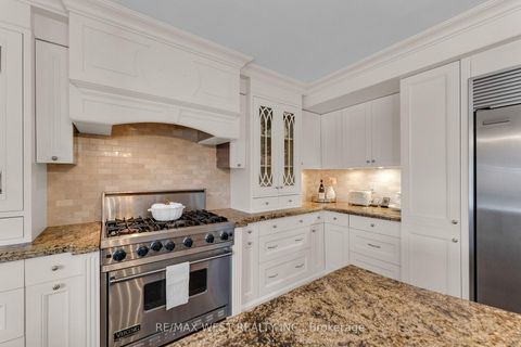 Photo 9 at 93 Fern Valley Crescent, Oak Ridges, Richmond Hill