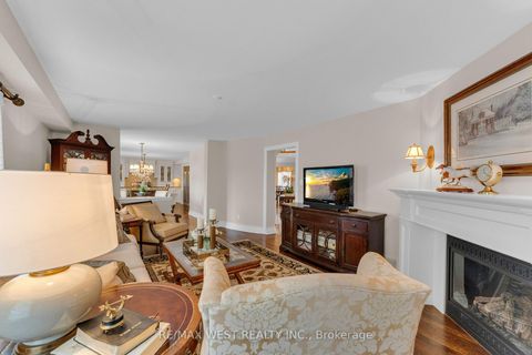 Photo 12 at 93 Fern Valley Crescent, Oak Ridges, Richmond Hill