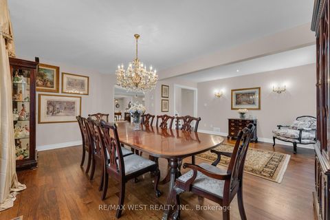 Photo 18 at 93 Fern Valley Crescent, Oak Ridges, Richmond Hill