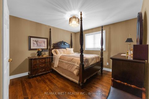 Photo 34 at 93 Fern Valley Crescent, Oak Ridges, Richmond Hill