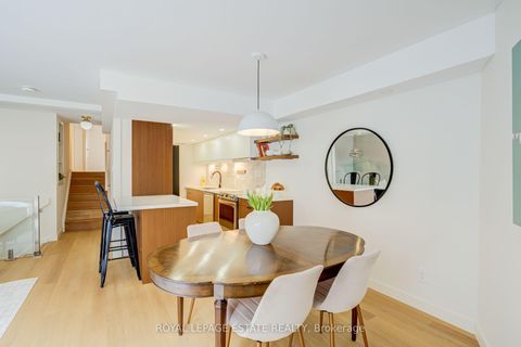 Photo 7 at A12 - 284 Mill Road, Markland Wood, Toronto